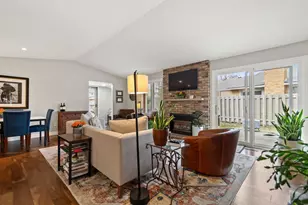 1930 Kingsview Ln N, Plymouth, MN 55447 - Photo 15