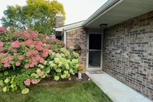 1930 Kingsview Ln N, Plymouth, MN 55447 - Photo 1