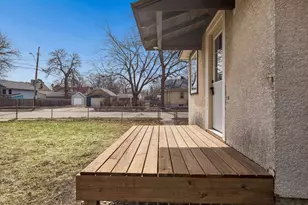 4100 Queen Ave N, Minneapolis, MN 55412 - Photo 33