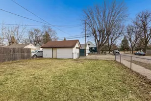 4100 Queen Ave N, Minneapolis, MN 55412 - Photo 35