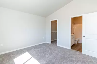 1135 Jill Drive W, West Fargo, ND 58078 - Photo 7