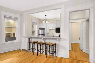 579 Summit Ave, Saint Paul, MN 55102 - Photo 7