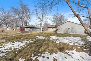 11240 Crocus St NW, Coon Rapids, MN 55433 - Photo 41