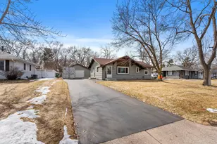 11240 Crocus St NW, Coon Rapids, MN 55433 - Photo 33