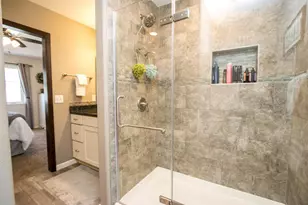 2206 Rolling Green Ln, North Mankato, MN 56003 - Photo 23