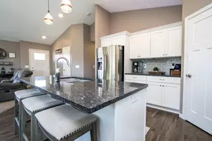 2206 Rolling Green Ln, North Mankato, MN 56003 - Photo 13