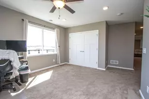 2206 Rolling Green Ln, North Mankato, MN 56003 - Photo 37