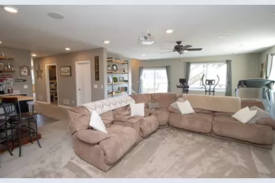 2206 Rolling Green Lane, North Mankato, MN 56003 - Photo 31