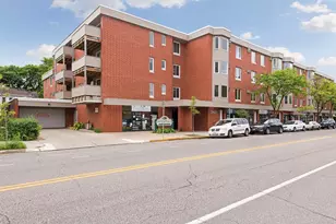 2425 E Franklin Ave, Minneapolis, MN 55406 - Photo 3