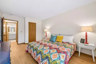 2425 E Franklin Ave, Minneapolis, MN 55406 - Photo 11