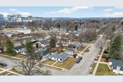 1413 10th Avenue NE, Rochester, MN 55906 - Photo 47