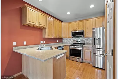 5046 Yuma Lane N, Plymouth, MN 55446 - Photo 7