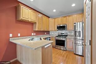 5046 Yuma Ln N, Plymouth, MN 55446 - Photo 7