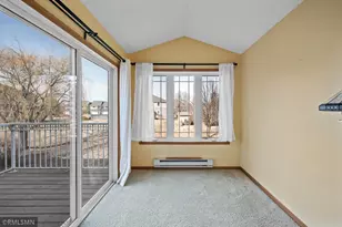 5046 Yuma Ln N, Plymouth, MN 55446 - Photo 5