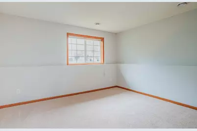 916 Parkside Boulevard, Hopkins, MN 55343 - Photo 31