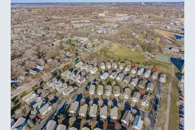 916 Parkside Boulevard, Hopkins, MN 55343 - Photo 43