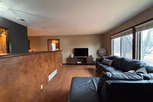 27995 Forest Blvd, Wyoming, MN 55092 - Photo 7