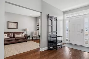 3915 Founders Path, Chaska, MN 55318 - Photo 3