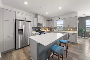 17066 Dysart Pl, Lakeville, MN 55044 - Photo 3