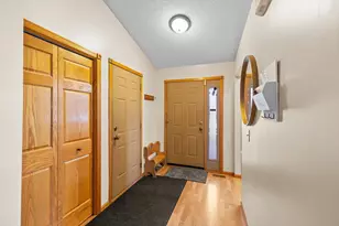 4634 Stoddart Ln, White Bear Township, MN 55127 - Photo 5