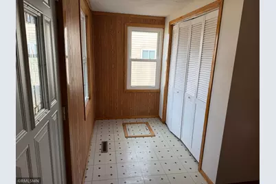 211 E 3rd Avenue, Luck, WI 54853 - Photo 17