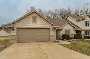 4804 Greenwood Ln NW, Rochester, MN 55901 - Photo 19