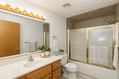 4804 Greenwood Lane NW, Rochester, MN 55901 - Photo 17