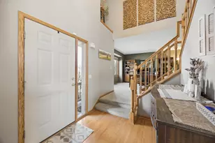 16650 Hearthside Ct, Lakeville, MN 55044 - Photo 3