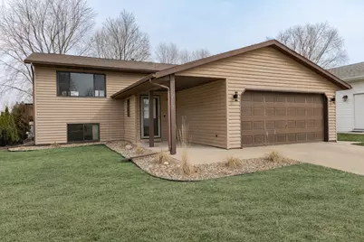 2007 23 1/2 Street SE, Rochester, MN 55904 - Photo 1