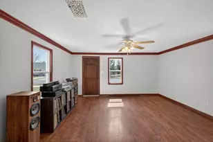 701 10th Ave SE, Austin, MN 55912 - Photo 9