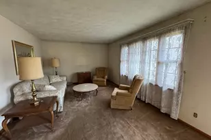 503 N 6th St, Marshall, MN 56258 - Photo 5