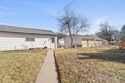 1105 Pleasant Avenue, Saint Paul, MN 55102 - Photo 25