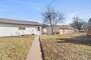 1105 Pleasant Ave, Saint Paul, MN 55102 - Photo 25