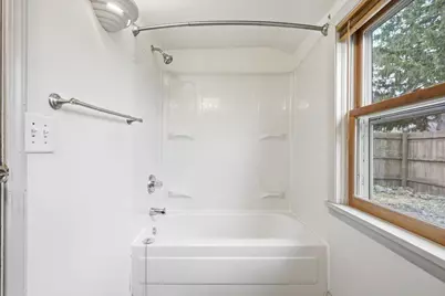 735 N Montana Avenue, New Richmond, WI 54017 - Photo 13