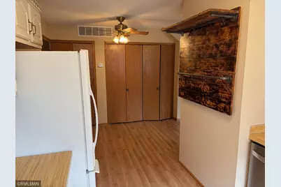 6610 83rd Court N, Brooklyn Park, MN 55445 - Photo 9