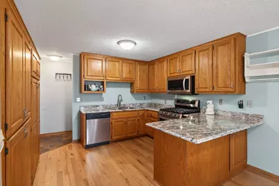 9447 Pilgrim Lane N, Maple Grove, MN 55369 - Photo 5