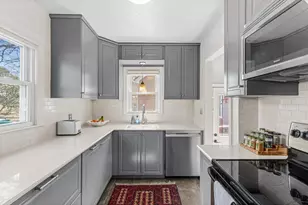 3533 Zinran Ave S, Saint Louis Park, MN 55426 - Photo 9