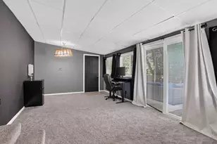 1700 Howard St N, Maplewood, MN 55109 - Photo 13