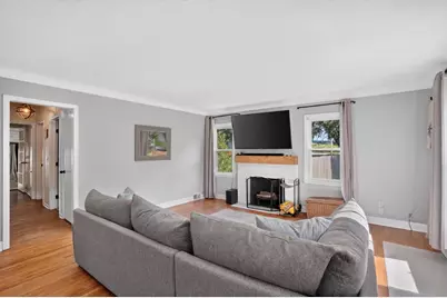 1700 Howard Street N, Maplewood, MN 55109 - Photo 5