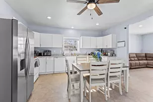 201 7th St SW, Little Falls, MN 56345 - Photo 3