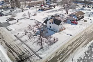 201 7th St SW, Little Falls, MN 56345 - Photo 17