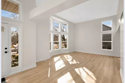 16795 Illinois Avenue, Lakeville, MN 55044 - Photo 7