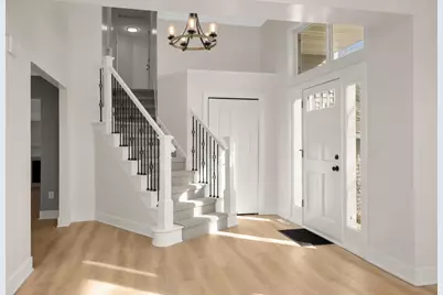 16795 Illinois Avenue, Lakeville, MN 55044 - Photo 3