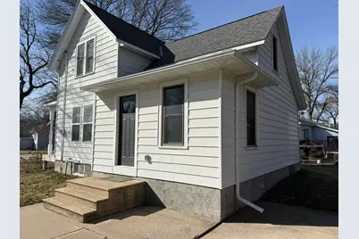 2325 NE Saint Paul Road, Owatonna, MN 55060 - Photo 3