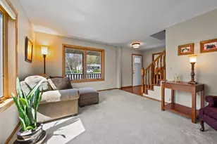 2664 Borden Ct, Inver Grove Heights, MN 55076 - Photo 9