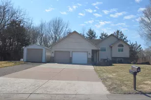 31066 Cedar Ridge Dr, Lindstrom, MN 55045 - Photo 37