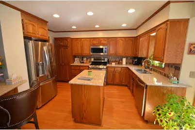 31066 Cedar Ridge Drive, Lindstrom, MN 55045 - Photo 5