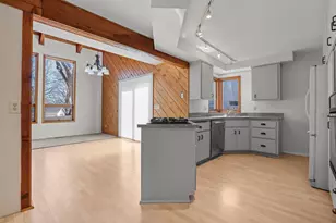 5492 Altura Rd NE, Fridley, MN 55421 - Photo 9