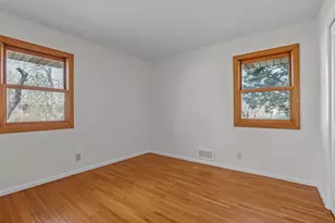 5492 Altura Rd NE, Fridley, MN 55421 - Photo 31