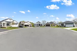3937 Noah Ct NW, Prior Lake, MN 55372 - Photo 33